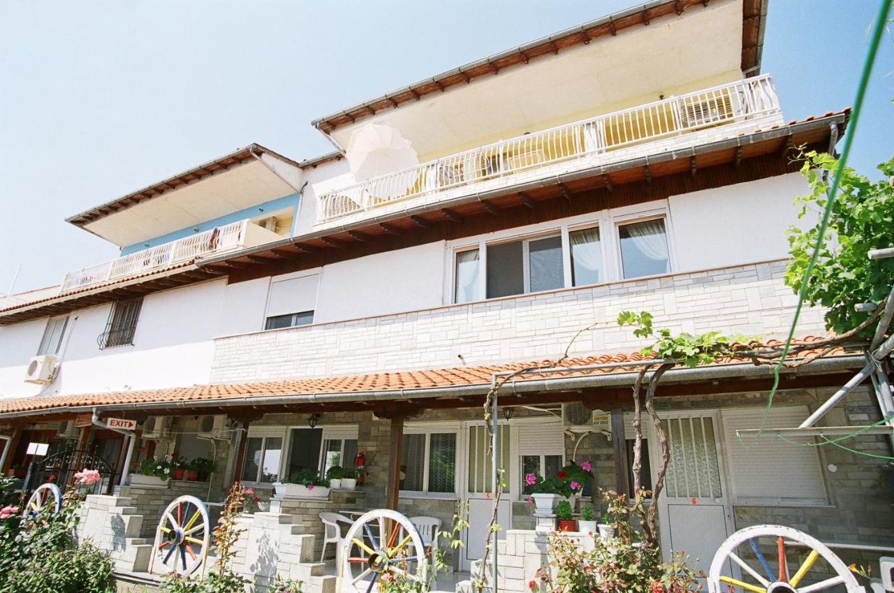 Nikos Rooms Kallithea Kallithea  Exterior photo